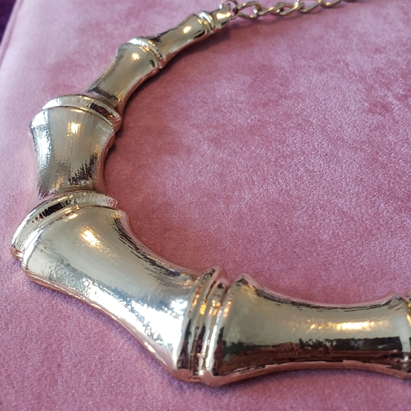 Gold Toned Bone Design Necklace - Picture 3 of 8